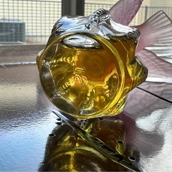 Vintage Delager Royal Dove Pink Bird Perfume Bottle - Picture 6 of 6